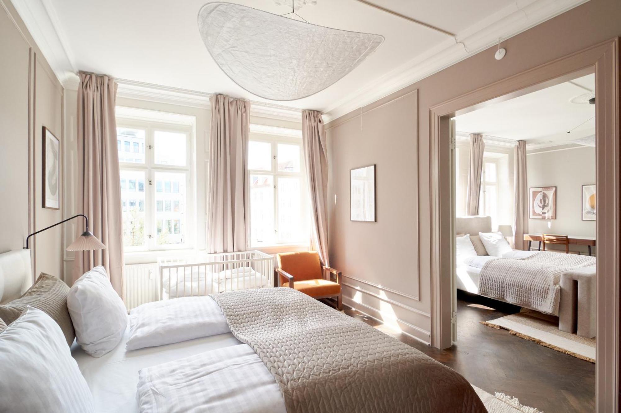 Large 4 Bedroom With Balcony & Bathtub In Cph City 코펜하겐 외부 사진